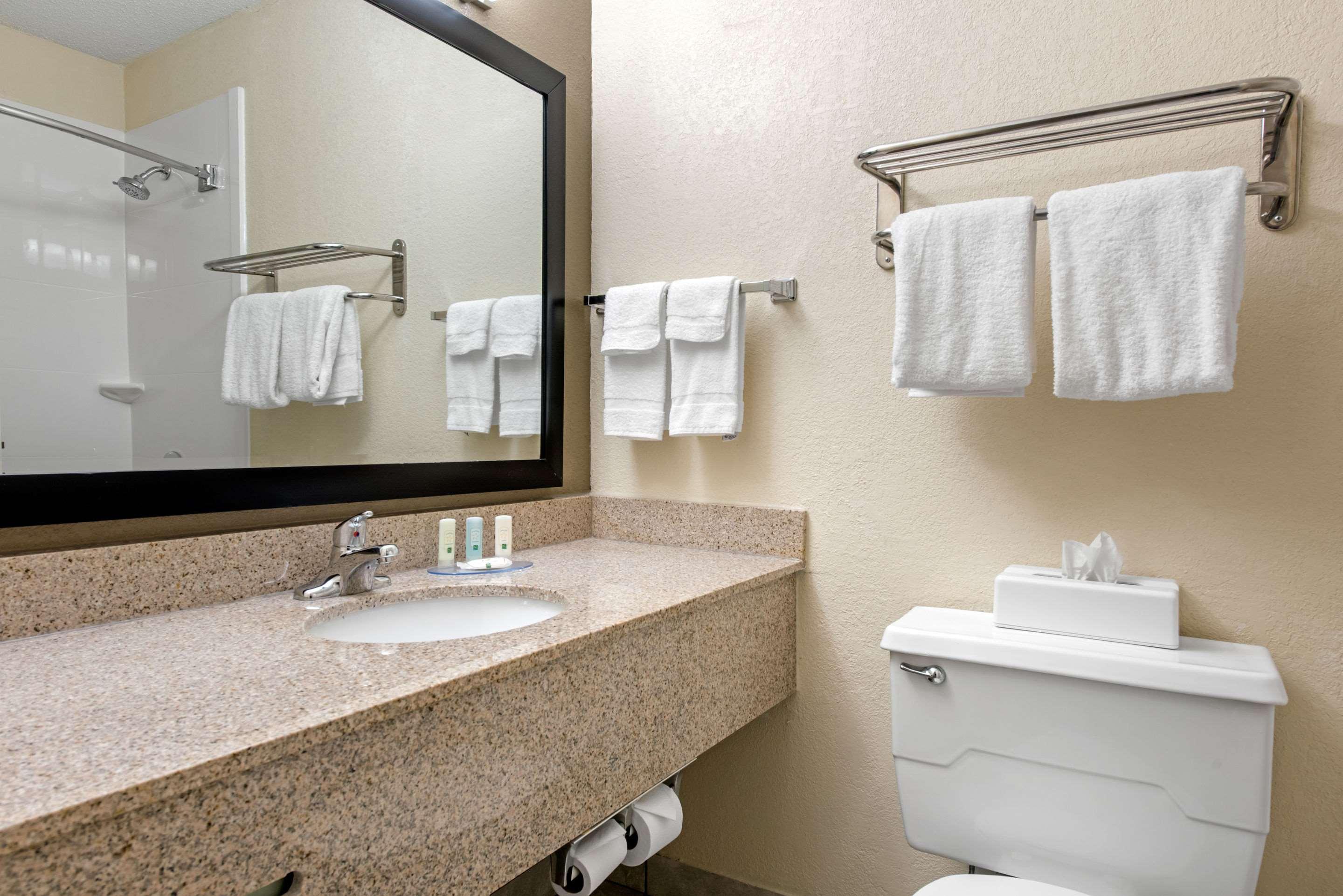 Quality Inn & Suites Lafayette I-65 Kültér fotó