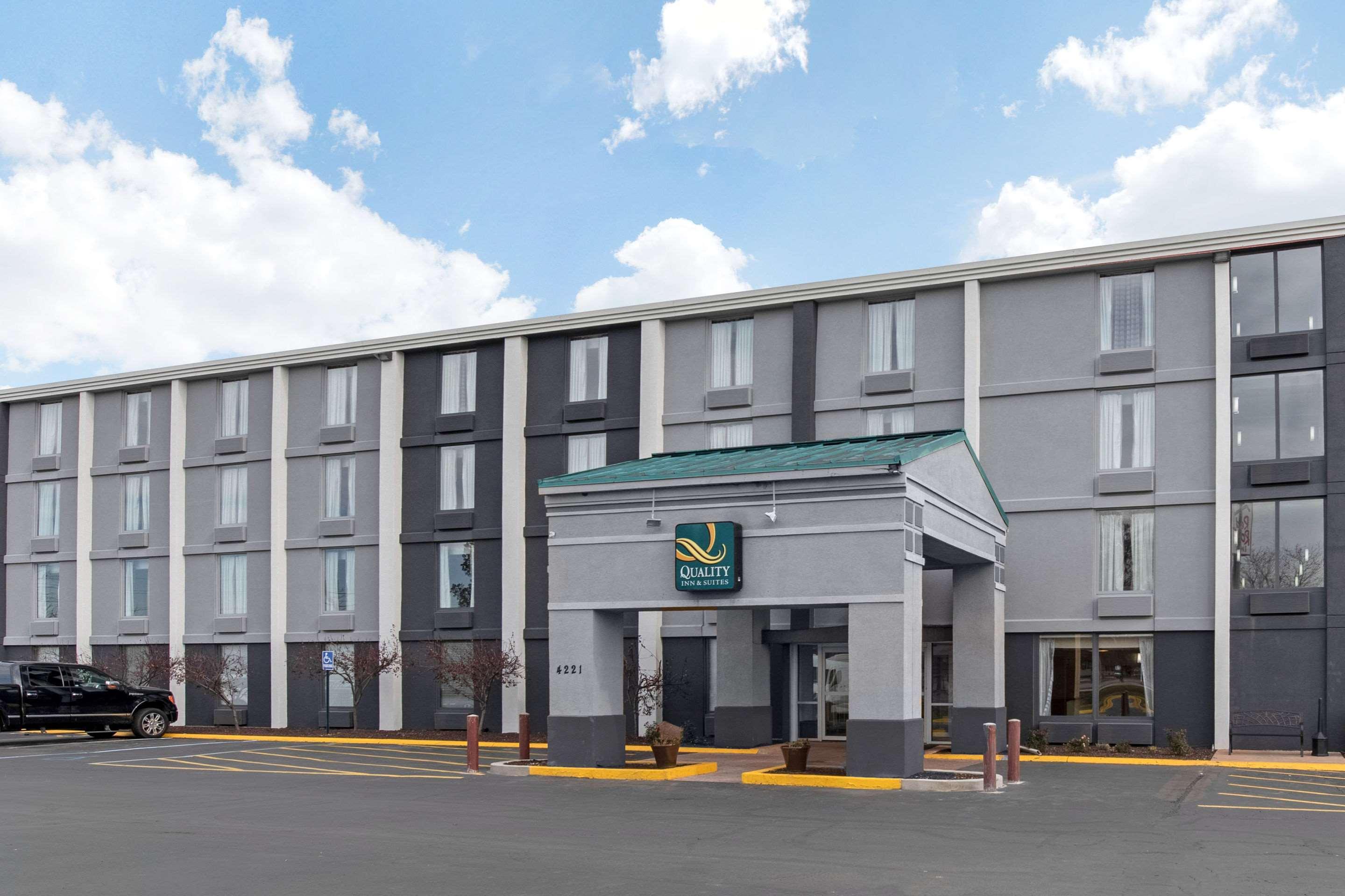Quality Inn & Suites Lafayette I-65 Kültér fotó
