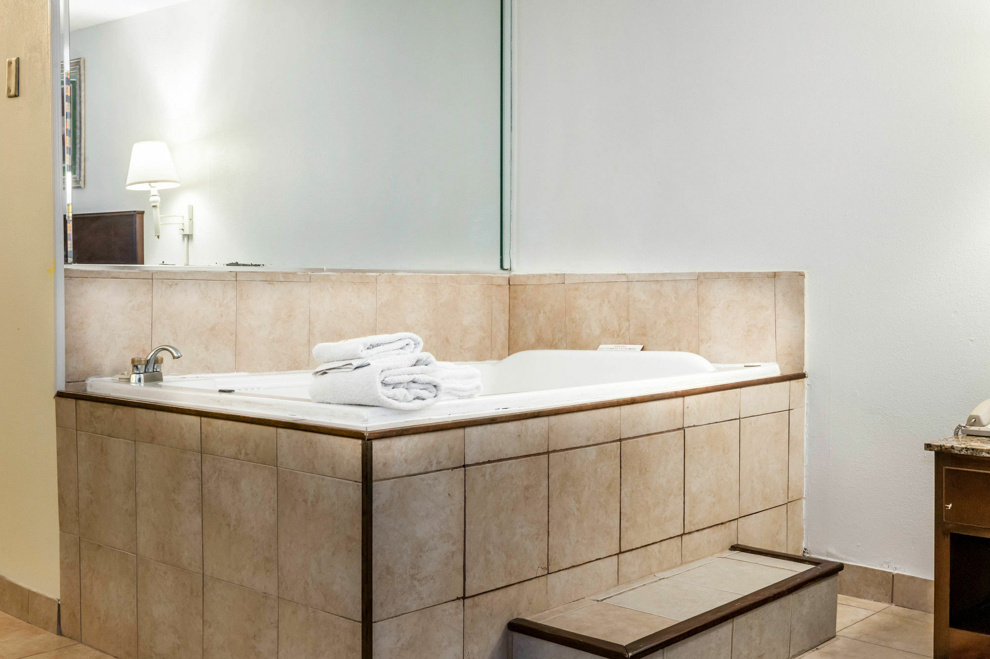 Quality Inn & Suites Lafayette I-65 Kültér fotó